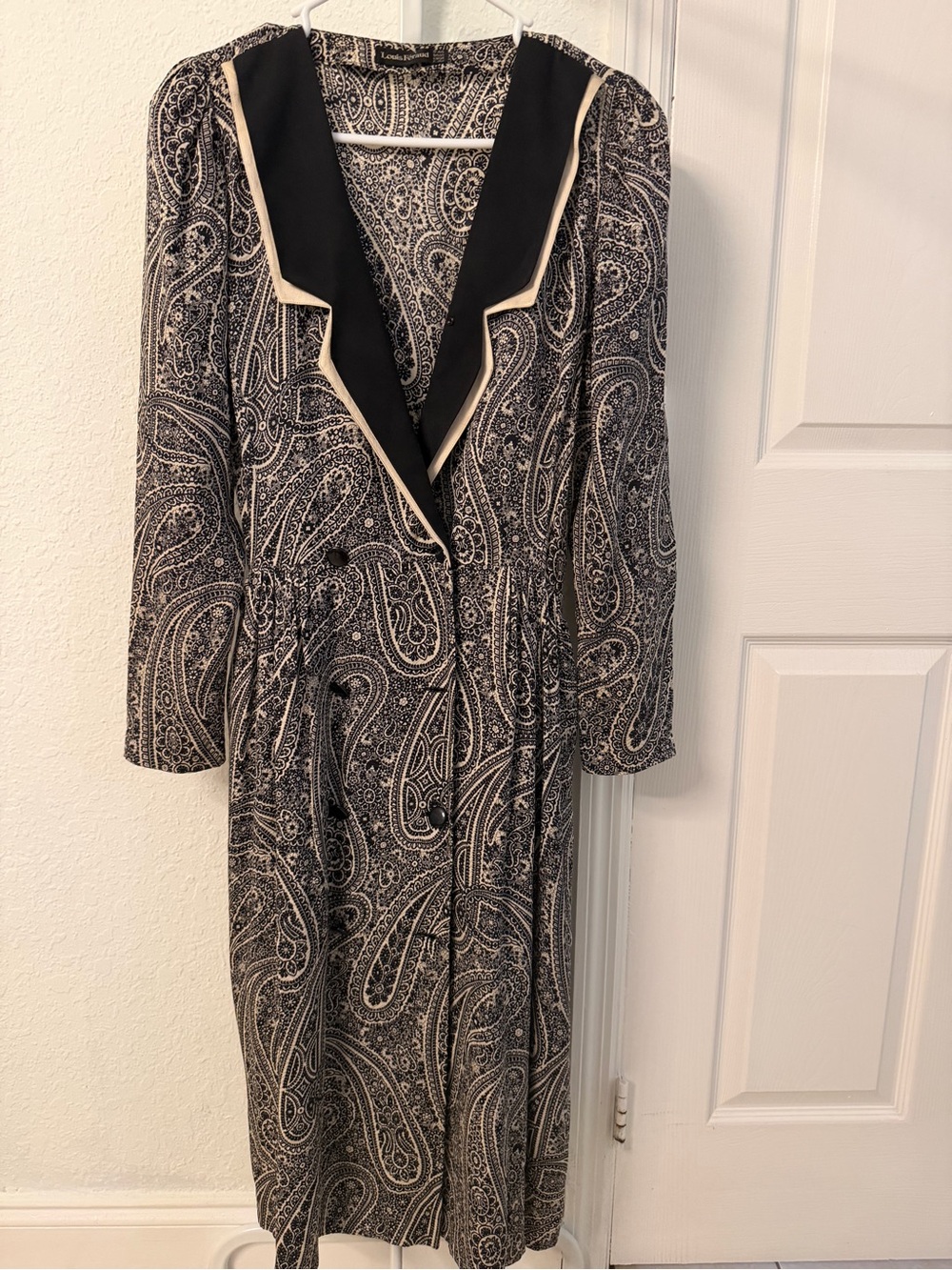 Vintage Louis Feraud Black and Cream Paisley Long-Sleeve Wrap Dress